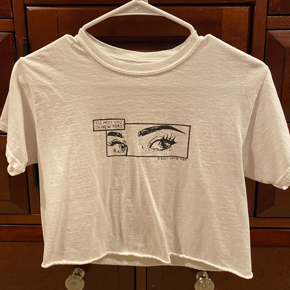 Brandy Melville shirt